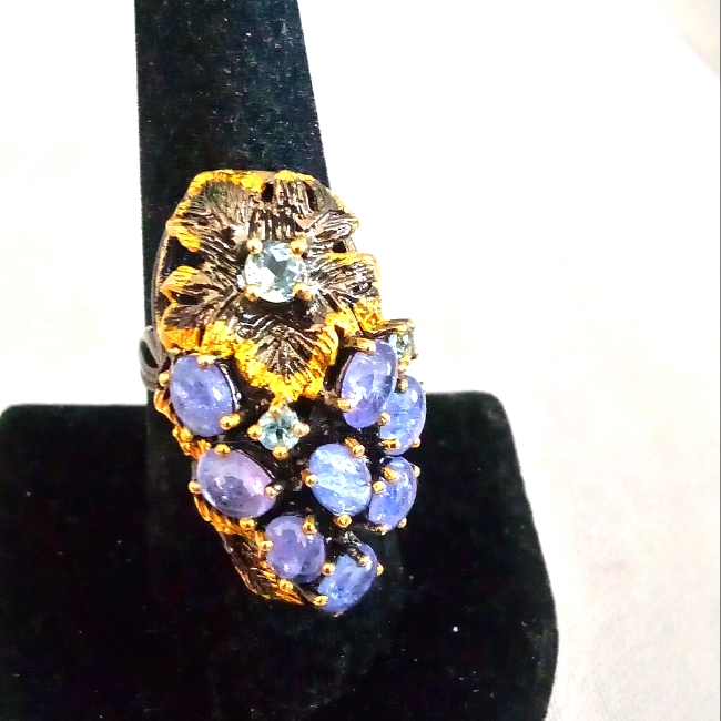 Big Beautiful Natural Tanzanite Designer Ring Size 8.5